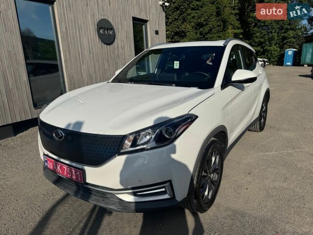 Белый DFSK Seres 3, объемом двигателя 0 л и пробегом 5 тыс. км за 14300 $, фото 1 на Automoto.ua