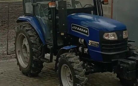 Синій ДТЗ 5404К, об'ємом двигуна 0 л та пробігом 10 тис. км за 9500 $, фото 1 на Automoto.ua