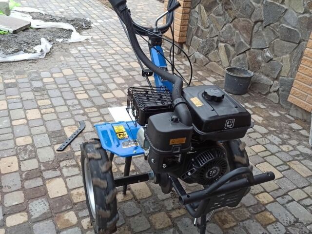Синий ДТЗ 570БН, объемом двигателя 0 л и пробегом 10 тыс. км за 361 $, фото 1 на Automoto.ua