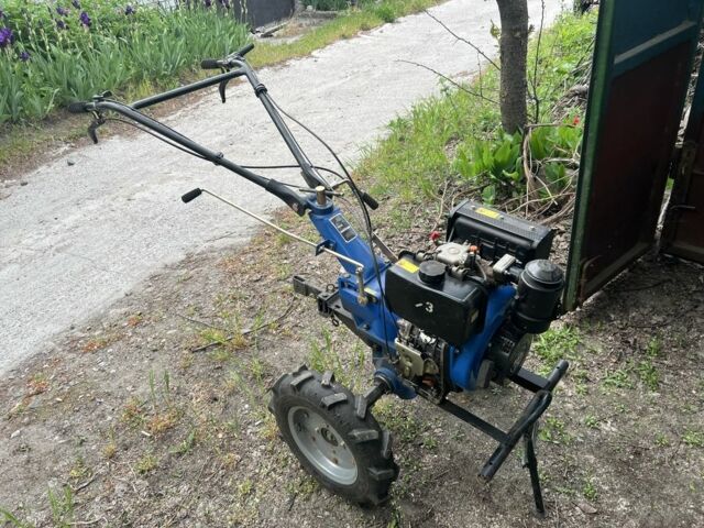 Синій ДТЗ 585Д, об'ємом двигуна 0 л та пробігом 10 тис. км за 533 $, фото 1 на Automoto.ua