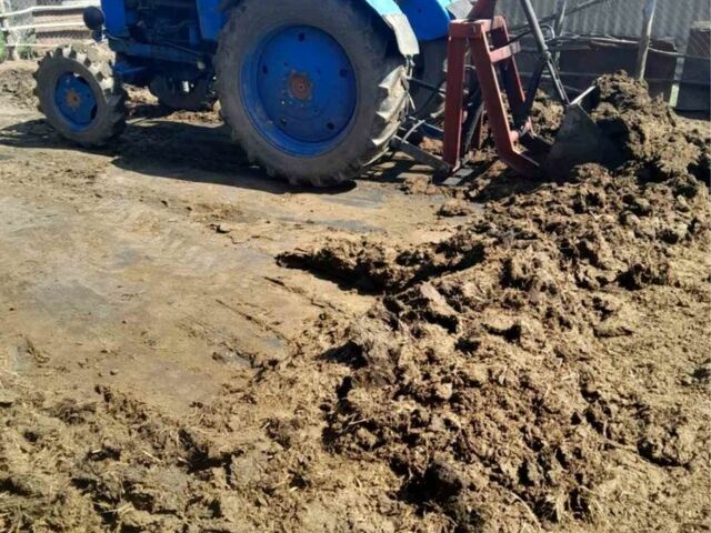 ДТЗ Другая, объемом двигателя 4 л и пробегом 200 тыс. км за 3890 $, фото 1 на Automoto.ua