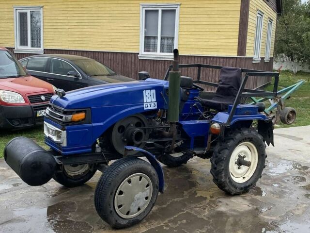 ДТЗ Другая, объемом двигателя 1.8 л и пробегом 100 тыс. км за 1750 $, фото 1 на Automoto.ua
