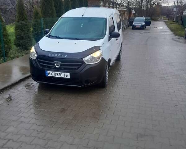 Белый Дачия Доккер, объемом двигателя 1.46 л и пробегом 235 тыс. км за 5800 $, фото 1 на Automoto.ua