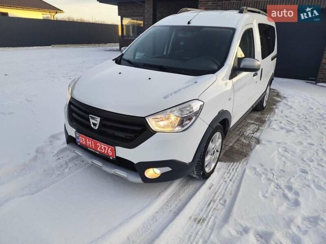 Белый Дачия Доккер, объемом двигателя 1.5 л и пробегом 246 тыс. км за 9500 $, фото 1 на Automoto.ua