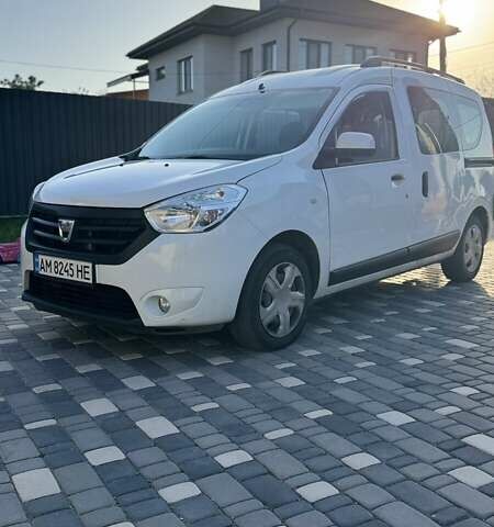 Білий Дачія Доккер, об'ємом двигуна 1.6 л та пробігом 157 тис. км за 8700 $, фото 1 на Automoto.ua