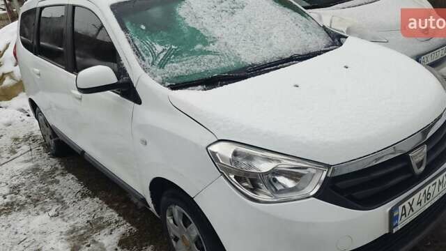 Белый Дачия Лоджи, объемом двигателя 1.6 л и пробегом 226 тыс. км за 6200 $, фото 1 на Automoto.ua