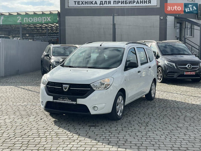 Белый Дачия Лоджи, объемом двигателя 0 л и пробегом 100 тыс. км за 8350 $, фото 1 на Automoto.ua