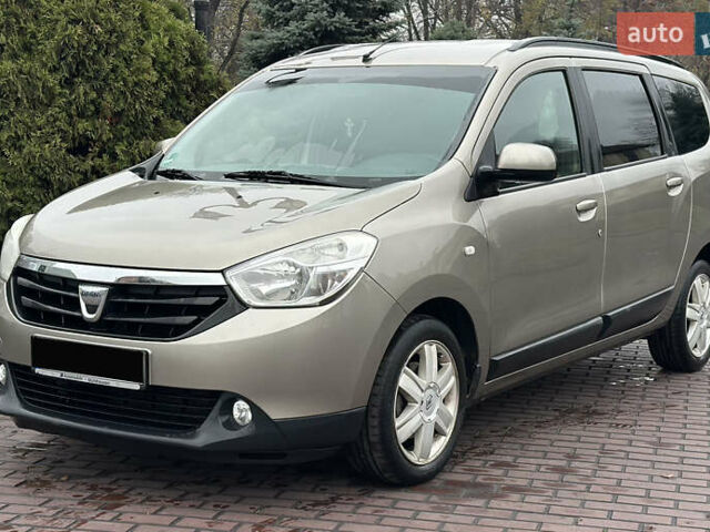 Бежевый Дачия Лоджи, объемом двигателя 1.5 л и пробегом 209 тыс. км за 8500 $, фото 1 на Automoto.ua