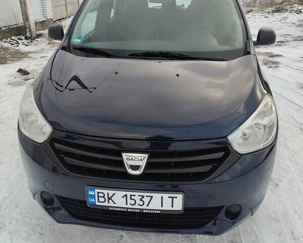 Синий Дачия Лоджи, объемом двигателя 1.6 л и пробегом 93 тыс. км за 6600 $, фото 1 на Automoto.ua