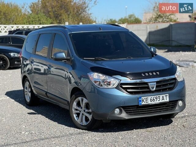 Синий Дачия Лоджи, объемом двигателя 1.5 л и пробегом 292 тыс. км за 8800 $, фото 1 на Automoto.ua