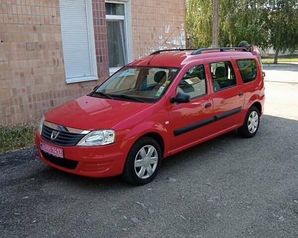 Красный Дачия Логан МСВ, объемом двигателя 1.4 л и пробегом 212 тыс. км за 5300 $, фото 1 на Automoto.ua