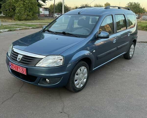 Серый Дачия Логан МСВ, объемом двигателя 1.6 л и пробегом 255 тыс. км за 6500 $, фото 1 на Automoto.ua