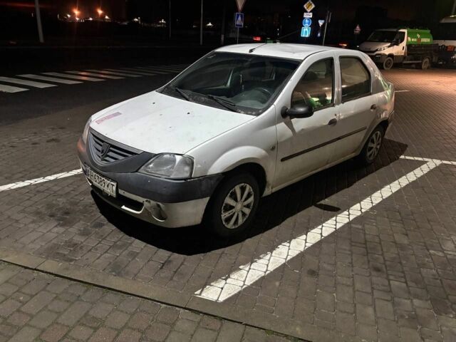 Білий Дачія Logan, об'ємом двигуна 1.6 л та пробігом 318 тис. км за 946 $, фото 1 на Automoto.ua