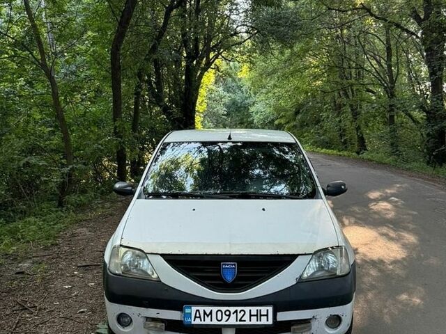 Белый Дачия Логан, объемом двигателя 1.39 л и пробегом 170 тыс. км за 2300 $, фото 1 на Automoto.ua