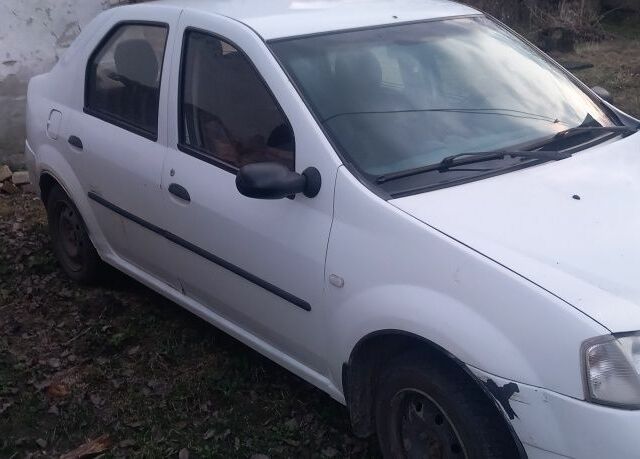 Белый Дачия Логан, объемом двигателя 1.4 л и пробегом 164 тыс. км за 2500 $, фото 1 на Automoto.ua