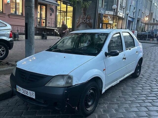 Белый Дачия Логан, объемом двигателя 1.4 л и пробегом 699 тыс. км за 1100 $, фото 1 на Automoto.ua