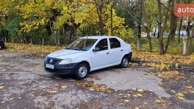 Білий Дачія Logan, об'ємом двигуна 1.4 л та пробігом 222 тис. км за 3850 $, фото 1 на Automoto.ua