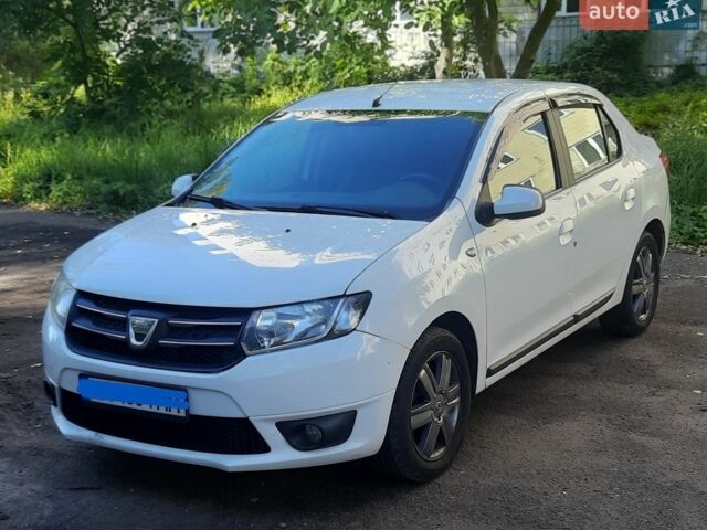Белый Дачия Логан, объемом двигателя 1.5 л и пробегом 286 тыс. км за 6500 $, фото 1 на Automoto.ua
