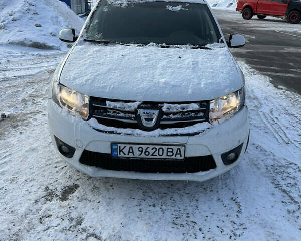 Белый Дачия Логан, объемом двигателя 1.46 л и пробегом 214 тыс. км за 4500 $, фото 1 на Automoto.ua