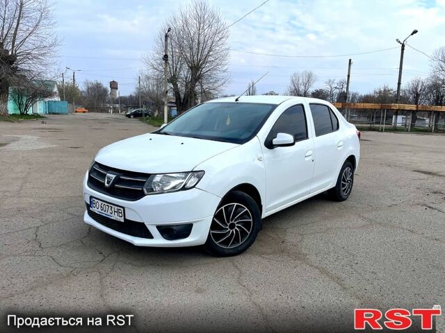 Белый Дачия Логан, объемом двигателя 1.1 л и пробегом 135 тыс. км за 5200 $, фото 1 на Automoto.ua