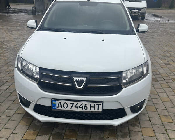 Белый Дачия Логан, объемом двигателя 1.5 л и пробегом 282 тыс. км за 7000 $, фото 1 на Automoto.ua