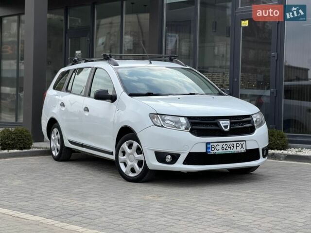 Белый Дачия Логан, объемом двигателя 1.2 л и пробегом 293 тыс. км за 6800 $, фото 1 на Automoto.ua
