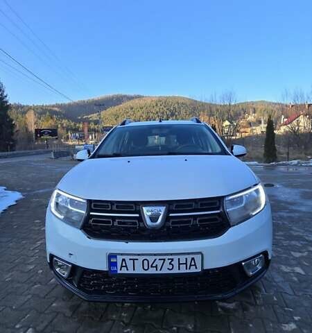 Белый Дачия Логан, объемом двигателя 1.46 л и пробегом 390 тыс. км за 6000 $, фото 1 на Automoto.ua