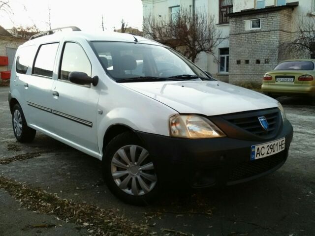 Білий Дачія Logan, об'ємом двигуна 1.4 л та пробігом 222 тис. км за 3499 $, фото 1 на Automoto.ua