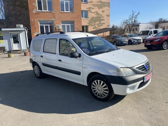 Белый Дачия Логан, объемом двигателя 1.6 л и пробегом 410 тыс. км за 3250 $, фото 1 на Automoto.ua