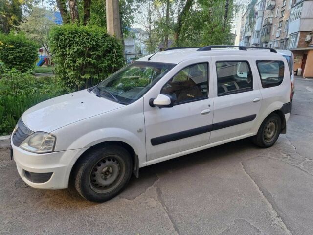 Белый Дачия Логан, объемом двигателя 1.6 л и пробегом 213 тыс. км за 5100 $, фото 1 на Automoto.ua