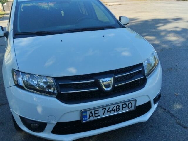 Белый Дачия Логан, объемом двигателя 1.5 л и пробегом 127 тыс. км за 7200 $, фото 1 на Automoto.ua
