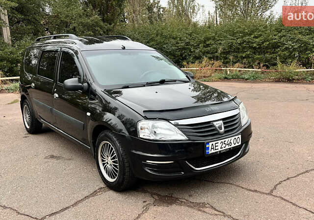Дачия Логан 2012 в Кривом Роге на Automoto.ua Черный Дачия Логан, объемом двигателя 1.6 л и пробегом 175 тыс. км за 6999 $, фото 1 на Automoto.ua