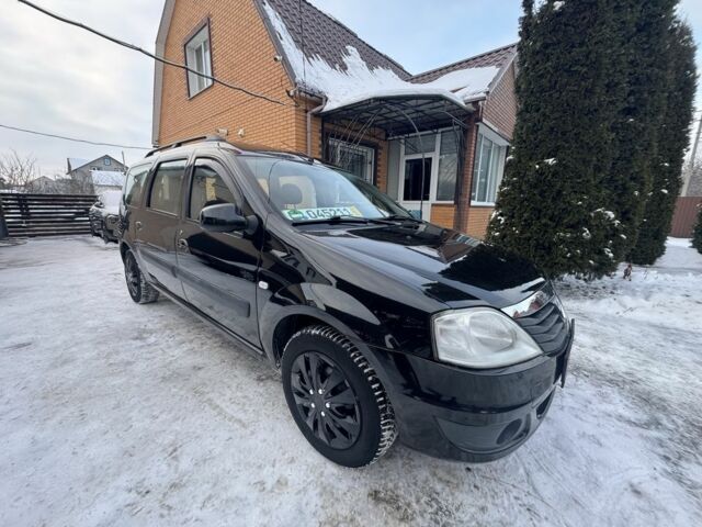 Черный Дачия Логан, объемом двигателя 1.6 л и пробегом 178 тыс. км за 5699 $, фото 1 на Automoto.ua