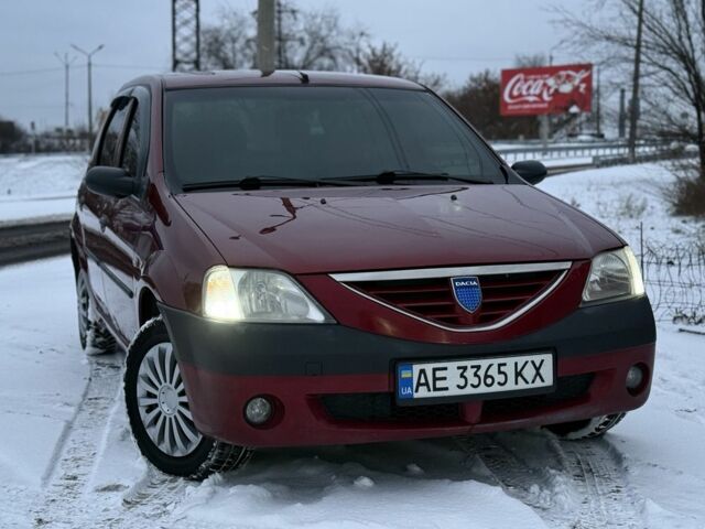 Красный Дачия Логан, объемом двигателя 1.6 л и пробегом 230 тыс. км за 3200 $, фото 1 на Automoto.ua