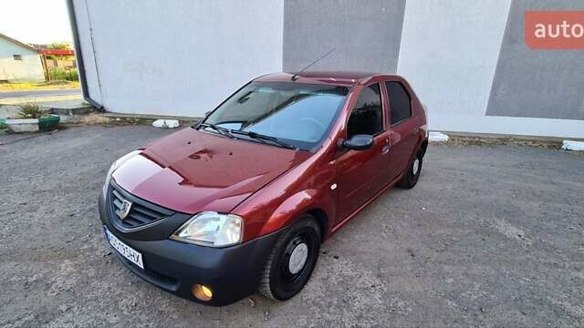 Красный Дачия Логан, объемом двигателя 1.39 л и пробегом 194 тыс. км за 3700 $, фото 1 на Automoto.ua