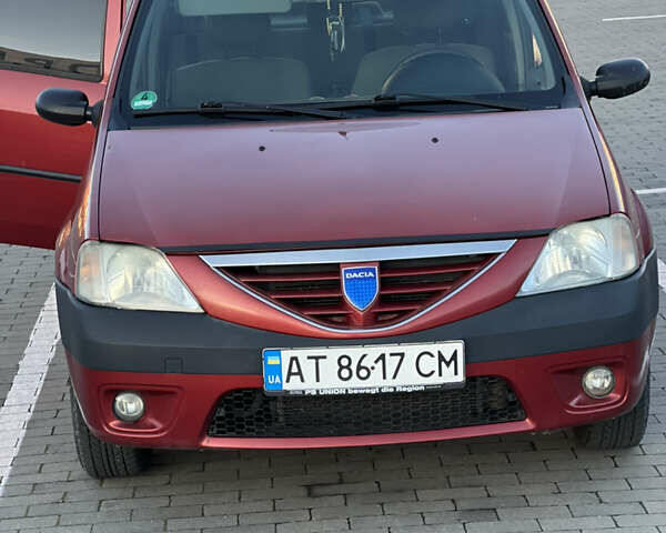Красный Дачия Логан, объемом двигателя 1.6 л и пробегом 260 тыс. км за 3200 $, фото 1 на Automoto.ua