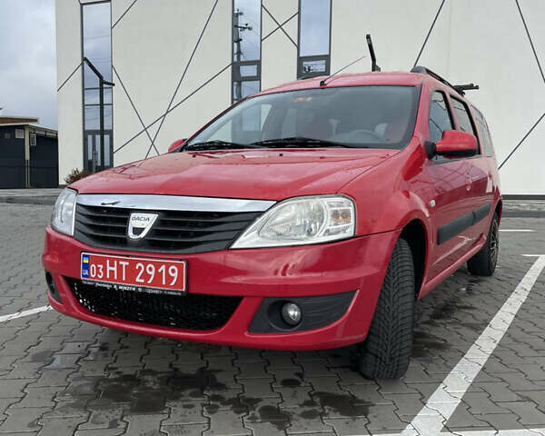 Красный Дачия Логан, объемом двигателя 1.6 л и пробегом 190 тыс. км за 4800 $, фото 1 на Automoto.ua