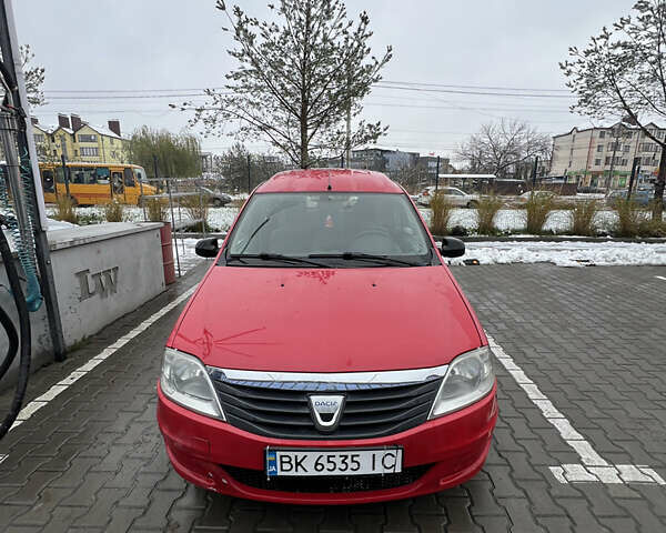 Червоний Дачія Logan, об'ємом двигуна 1.4 л та пробігом 267 тис. км за 4400 $, фото 1 на Automoto.ua