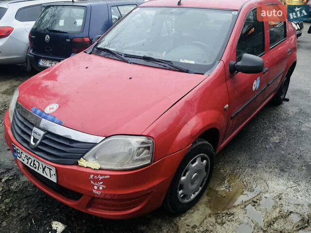 Красный Дачия Логан, объемом двигателя 1.39 л и пробегом 300 тыс. км за 1200 $, фото 1 на Automoto.ua
