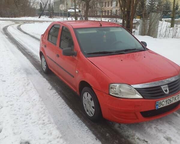 Красный Дачия Логан, объемом двигателя 1.39 л и пробегом 350 тыс. км за 1999 $, фото 1 на Automoto.ua