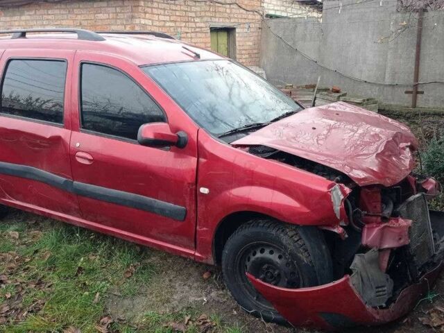 Красный Дачия Логан, объемом двигателя 1.6 л и пробегом 220 тыс. км за 1700 $, фото 1 на Automoto.ua