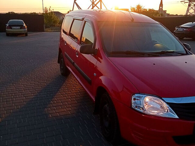 Червоний Дачія Logan, об'ємом двигуна 1.4 л та пробігом 261 тис. км за 4600 $, фото 1 на Automoto.ua