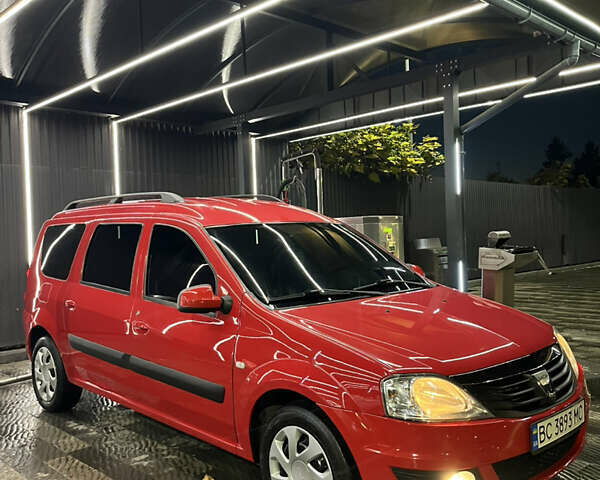 Красный Дачия Логан, объемом двигателя 1.6 л и пробегом 168 тыс. км за 5350 $, фото 1 на Automoto.ua