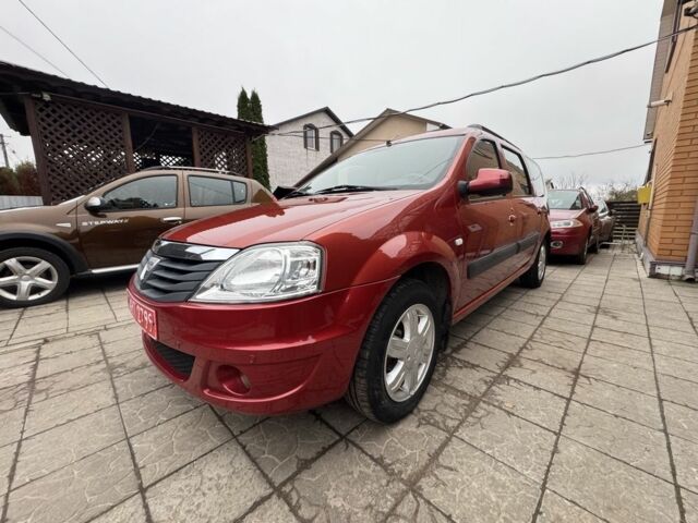 Красный Дачия Логан, объемом двигателя 1.6 л и пробегом 174 тыс. км за 5999 $, фото 1 на Automoto.ua