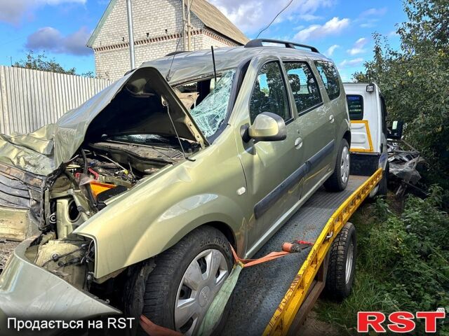 Дачия Логан, объемом двигателя 1.6 л и пробегом 160 тыс. км за 1199 $, фото 1 на Automoto.ua