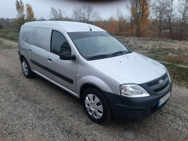 Сірий Дачія Logan, об'ємом двигуна 1.6 л та пробігом 163 тис. км за 3700 $, фото 1 на Automoto.ua