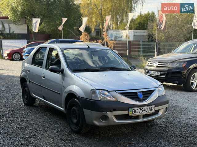 Серый Дачия Логан, объемом двигателя 0 л и пробегом 250 тыс. км за 1450 $, фото 1 на Automoto.ua
