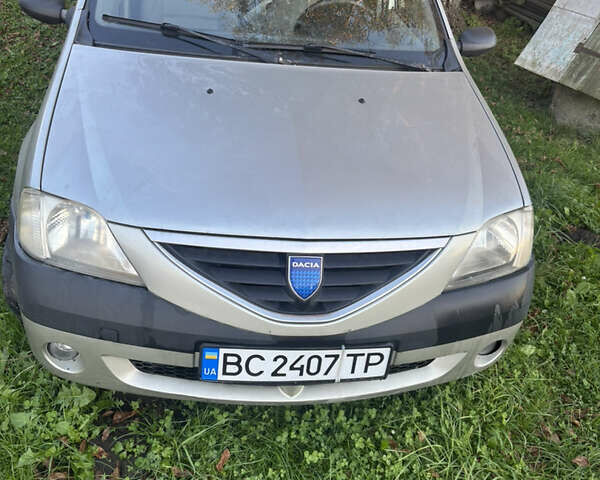 Серый Дачия Логан, объемом двигателя 1.6 л и пробегом 253 тыс. км за 2300 $, фото 1 на Automoto.ua