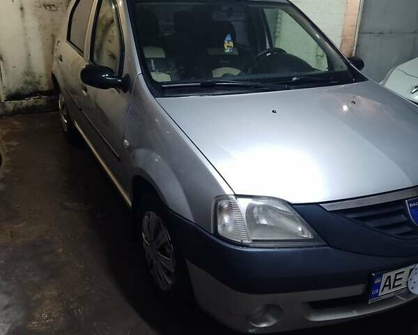 Серый Дачия Логан, объемом двигателя 1.39 л и пробегом 218 тыс. км за 3200 $, фото 1 на Automoto.ua