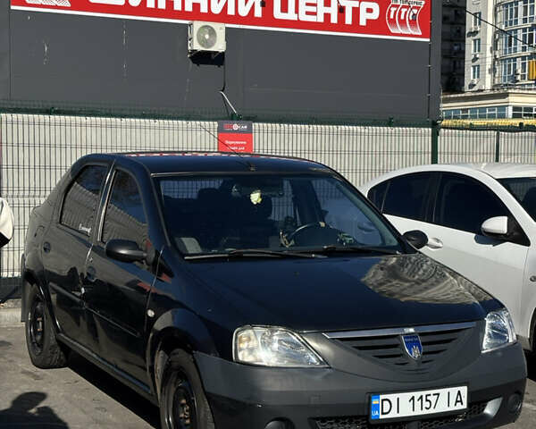 Серый Дачия Логан, объемом двигателя 1.4 л и пробегом 248 тыс. км за 3500 $, фото 1 на Automoto.ua